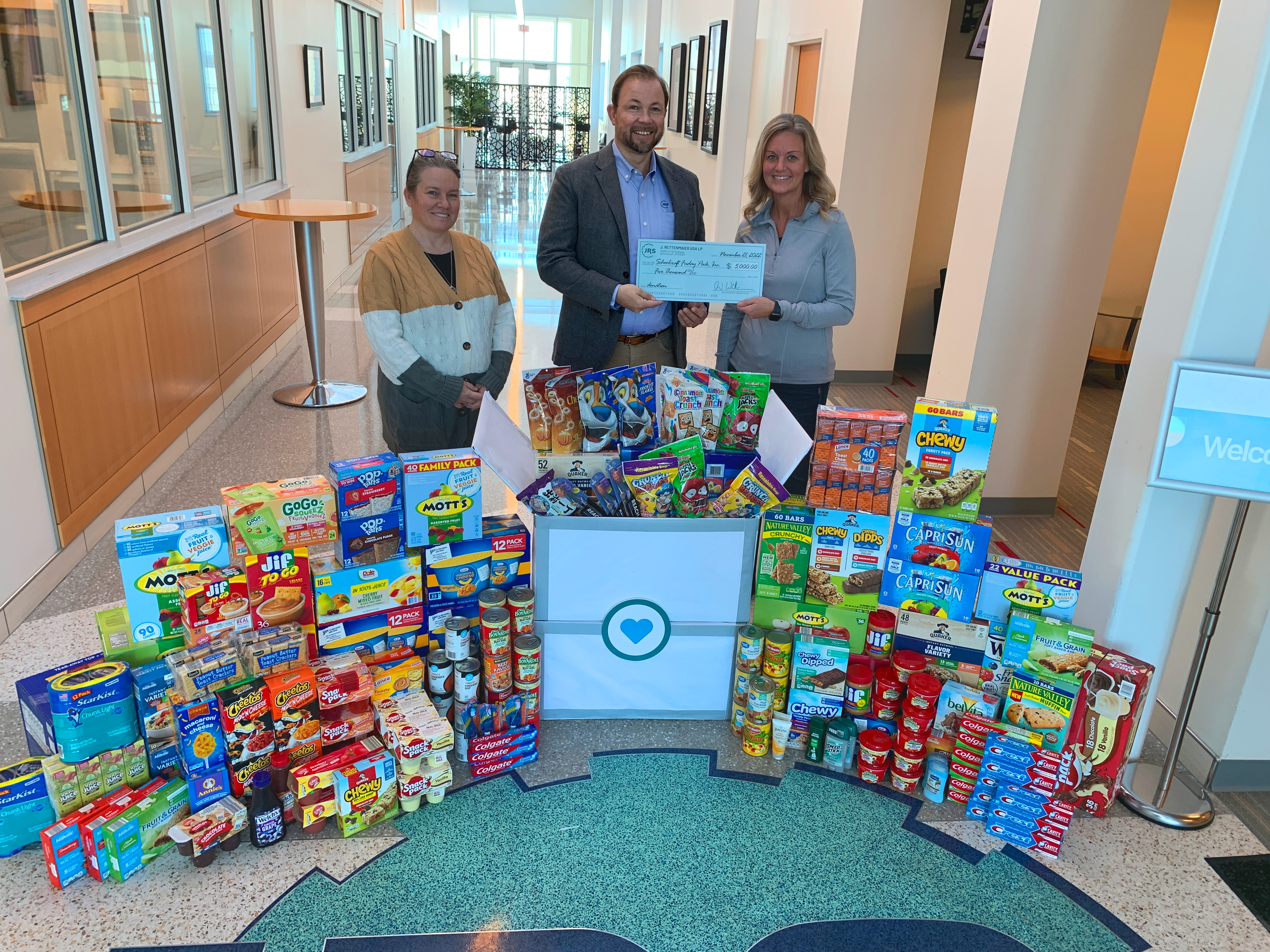 JRS USA Donates to Area School